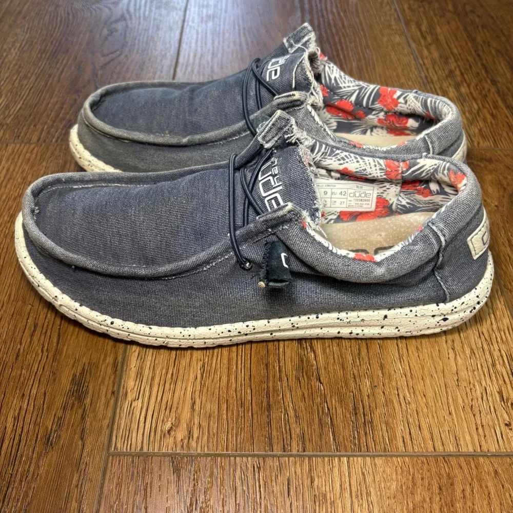 Hey Dude Shoes Mens 9 Blue Wally Stretch Canvas Light Slip On‎ Sneakers Loafers